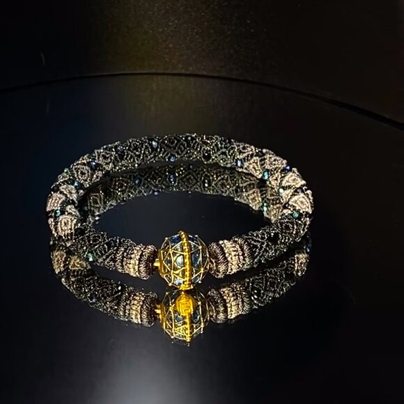 Handwoven Chinese Heritage Knot Bracelet – Hui Pattern Cord Bracelet - Picture 3 of 5